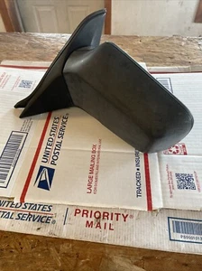 OEM BMW 325i E30 Left Driver SIDE VIEW MIRROR POWER 325i 318i M3 BLACK  325e  - Picture 1 of 9