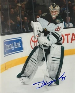 Darcy Kuemper Minnesota Wild Signed 8x10 Photo - Picture 1 of 1