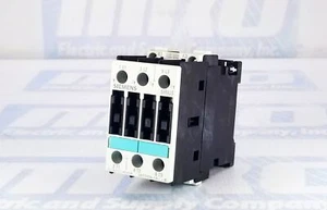 Contactor de motor Siemens 3RT10 34-1AK60, 3 polos, terminales de tornillo, tamaño de cuadro S2, - Imagen 1 de 3