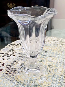 Anchor Hocking FOUNTAINWARE KLAR getäfelt Tulpenfuß Eisbecher/Parfaitglas - Bild 1 von 3