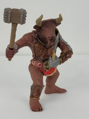 Papo 2006 Minotaur 4.5" Action Figure with Hammer and Knife Fantasy World Series Cover