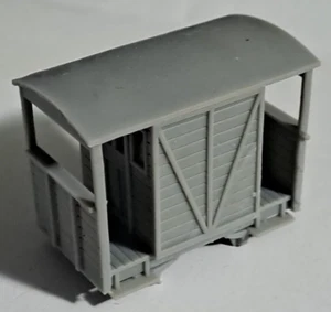 009/OO9 Double Ended Brake Van 4ft6 Wheelbase - Picture 1 of 3