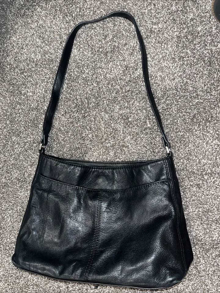 St. John's Bay черная кожаная сумка сумочка - Изображение 1 из 4