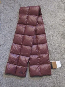 The North Face City Voyager sciarpa con piumino marrone viola - Foto 1 di 3