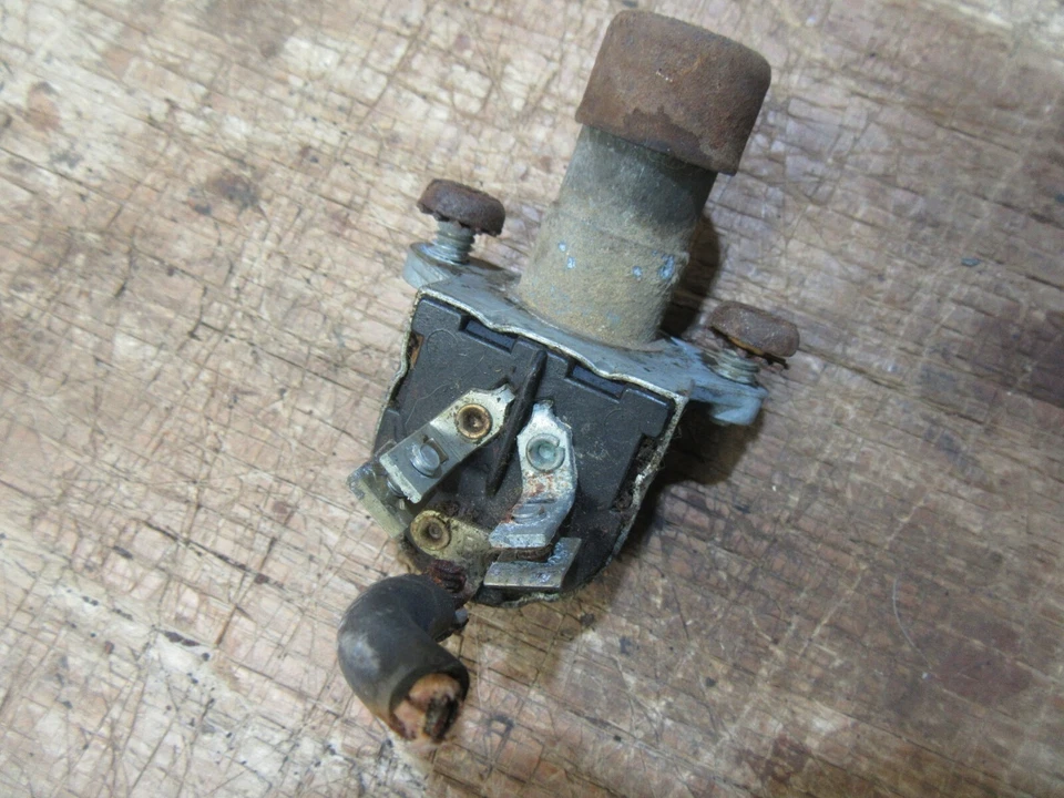 Ford Customline 1952 1953 1954 interior faros atenuador interruptor control  Foto 1 de 3