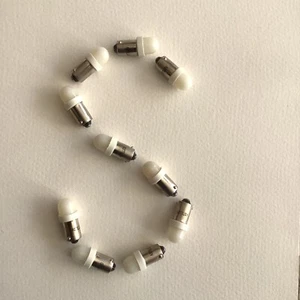 Pinball LED Bulbs 44 FROSTED SMALL DOME COOL WHITE (2 SMD) 10 pieces - Bild 1 von 2