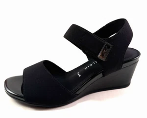 Sandalia Anne Klein Branda negra con tiras de cuña media - Imagen 1 de 7