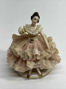 Dresdner Spitze Porzellan Figur, Dame Tänzerin, 479 g - Bild 1 von 10