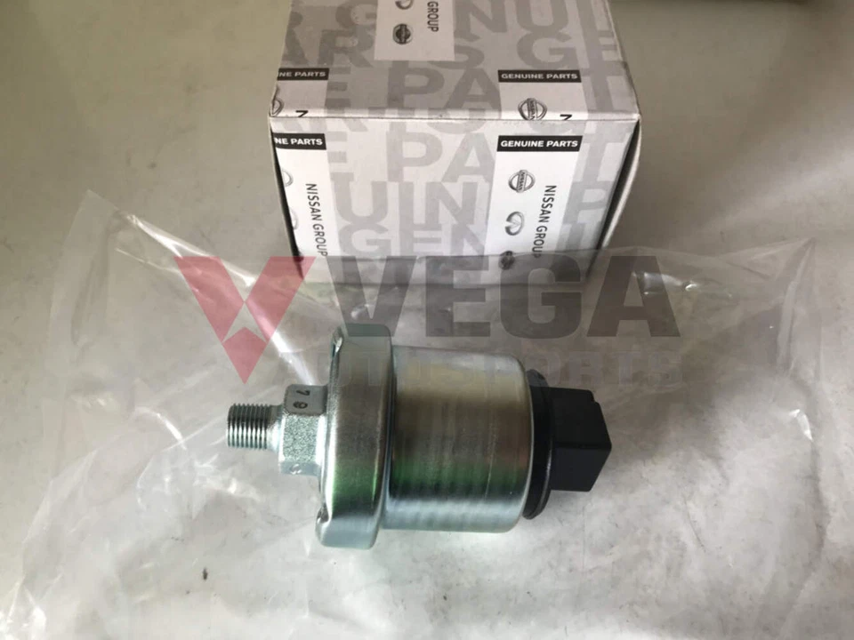 Oil Pressure Sender to suit Nissan 300ZX Z32, Skyline R31 (JDM), R32 GTR / GTST - Image 1 of 1