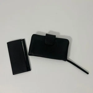 Vintage Bueno Geldbörse Clutch schwarz Kunstleder 80er Handgelenktasche + Scheckbuchhülle - Bild 1 von 12