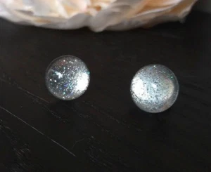 Ohrstecker Cabochon Silber Glitzer Fein Glas Handgemacht Ohrring Nickelfrei 4445 - Bild 1 von 8