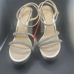 Jewel Badgley Mischka Naylor Evening Shoes Women's In Gold Sz 11 Us - Picture 1 of 8
