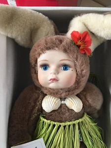 Marie Osmond The VELETEEN RABBIT Hula Hare 11" Collector DOLL Porcelain LE + COA - Picture 1 of 12