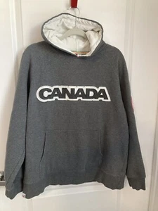 Canada Olympic Team Hoodie Size M Sweatshirt HBC Charcoal Gray 2006 Pullover - Picture 1 of 7