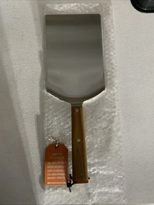 BBQ Grilling Spatula Traeger Grills XXL / Wide Accessory with Teak Handle NWT - Picture 1 of 6