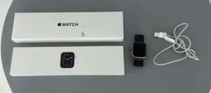 (Pa2) Apple Watch SE - 44mm Gold Case - Afbeelding 1 van 7