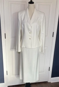 Le Suit cremefarbener Essentials Blazer & passender langer Rock Größe 8 - Bild 1 von 13