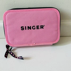 Singer Soft Zippered Sewing Case in Pink - Picture 1 of 5