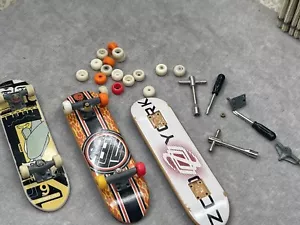 Tech deck skate boards/fingerboard set of three - Picture 1 of 11