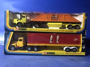 Vintage Corgi Majors 1106 Mack Container Truck & 1102 Crane Fruehauf (NEW) - Picture 1 of 17