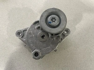 1996-2002 MERCEDES-BENZ E320 E430 W210 ~ BELT TIGHTENER ~ A1122000970 - Picture 1 of 3