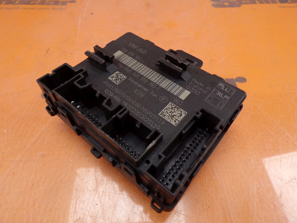 Centralina porta sinistra anteriore 5Q0959593L VW TIGUAN (AD1, AX1) 1.5 TSI - Immagine 1 di 1