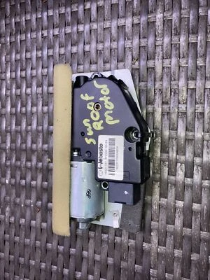 2003 - 2008 Infiniti FX35 FX45 Sunroof Sun Roof Power Motor Unit Moonroof OEM - Imagem 1 de 4