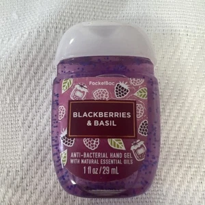 1 BATH & BODY WORKS Blackberry And Basil POCKETBAC ANTI BACTERIAL HAND Gel - Picture 1 of 2