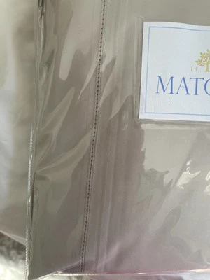 Funda nórdica $750 Matouk Italia 1 pieza F/Q 600TC Milano percal Foto 1 de 4