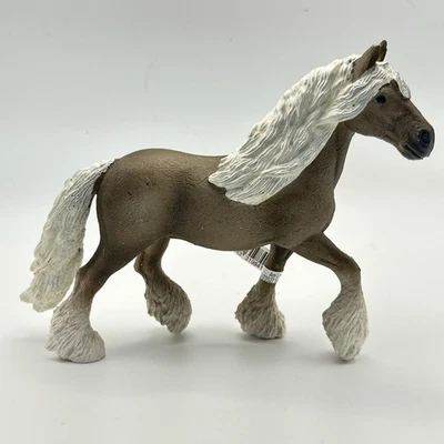 Figura animal Schleich Silver Dapple Draft caballo mazorca yegua 13914 NUEVO realista Foto 1 de 4