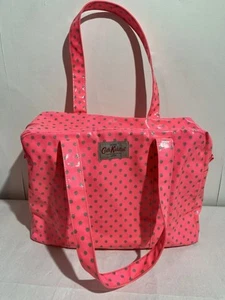 Cath Kidston borsa weekend notte grande rosa caldo argento macchie pois rivestita PVC - Foto 1 di 24