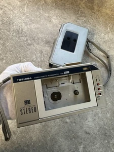 Vintage 80s Toshiba KT-R1 Stereo Cassette Recorder FM Radio Walkman UNTESTED - Picture 1 of 22