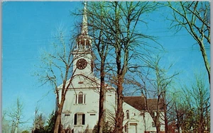Postcard The First Congregational Church of Shrewsbury, Massachusetts - Picture 1 of 2