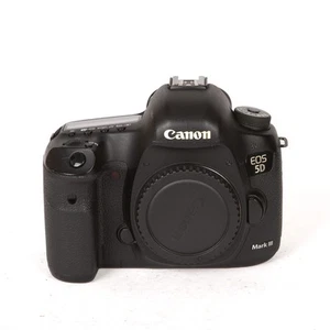Canon EOS 5D Mark III + Grip - Utilisé - 120.000 Clics - Photo 1/10