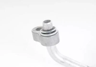 Manguera de compresor y condensador de aire acondicionado GM 90585633 genuina Foto 1 de 4