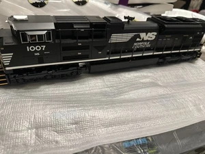 MTH Premier Norfolk Southern SD-70 Ace Powered #1007 - Picture 1 of 8