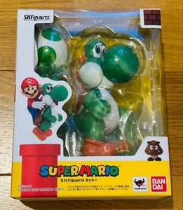 Bandai Tamashii Nations S.H.Figuarts Nintendo Super Mario YOSHI Figure New Japan - Picture 1 of 2