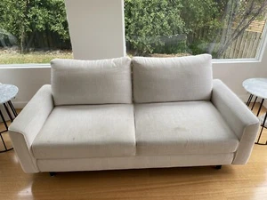 king furniture sofa white / silver fabric - Picture 1 of 3