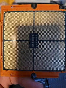 AMD Genoa EPYC 9334 QS 2.7- 3.9 GHz 32cores 64thr CPU processor - Bild 1 von 1