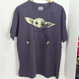 Camisa Star Wars Mad Engine Para Hombres XL Gris The Mandalorian Baby Yoda Grogu Gráfico - Imagen 1 de 4