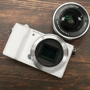 Sony A5100 Digital Camera w/ 16-50mm lens Shuttercount 44043 [Near Mint] #6360 - Picture 1 of 13