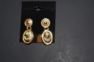 14K Yellow Gold Vintage Italian Dangle Pierced Earrings 1.5" x 1/2" - Picture 1 of 5