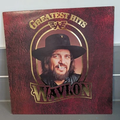 WAYLON JENNINGS - GREATEST HITS 1979 UK VINYL LP RCA PL13378 A-2E/B-1E VG+/EX - Image 1 of 4