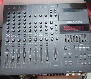 YAMAHA MT8X MULTITRACK CASSETTE RECORDER 8track Turn on the power Japan Junk - Picture 1 of 12