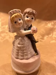 Vintage Bride And Groom Music Box Figurine 7 in Tall - Works Great - Picture 1 of 2