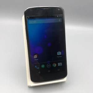 LG Nexus 4 E960 Black Unlocked 8GB 4.7" 8MP Android Smartphone - damaged screen - Picture 1 of 10