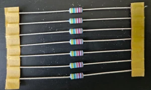 7pcs 45.3k ohm 1/4W 1% Metal Film Precision Axial Resistors ~ NEW ~ - Picture 1 of 1