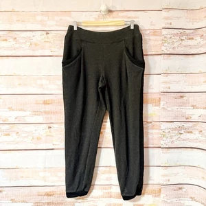 Pantalones deportivos Lucy Activewear grises talla grande con ribete acolchado negro - Imagen 1 de 5