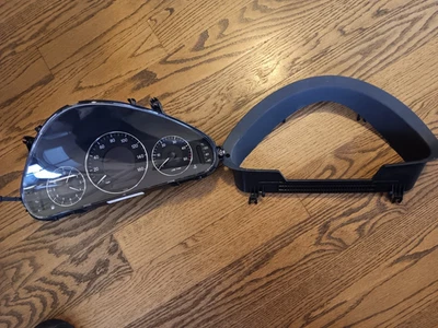2005 Mercedes E320 DIESEL Speedometer Instrument Gauge Cluster - Изображение 1 из 3