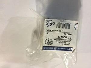 Telemecanique Square D LA1KN227 Contact Block New - Picture 1 of 1